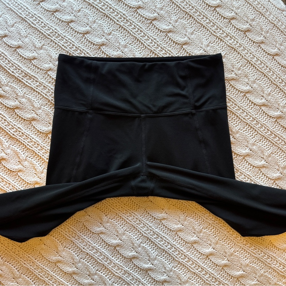 Athleta High Rise Crop - Picture 3 of 7